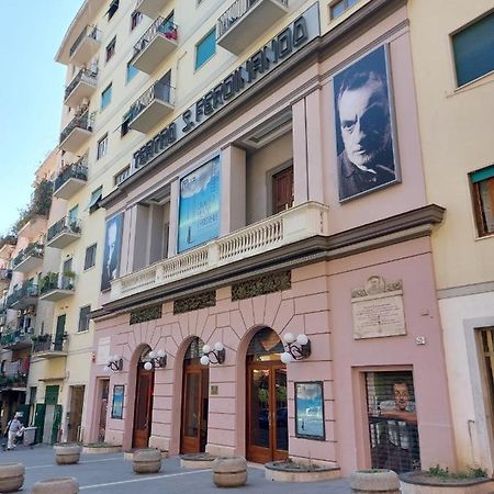 La Finestra Di Fronte Nápoles Exterior foto